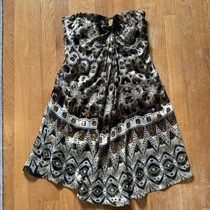 Nicole Miller Metallic Strapless Dress. Women’s size 2.